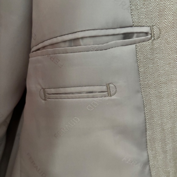 FERAUD Size LARGE Men's jacket with front & inner pockets. Feraud lining. - Picture 4 of 6